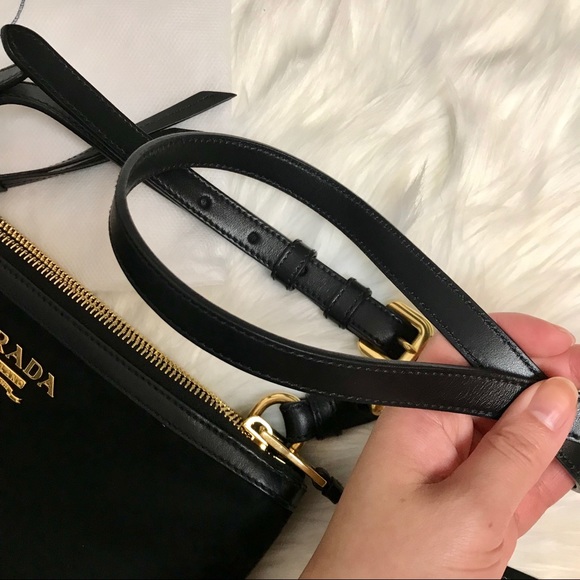 !SOLD Prada double zip nylon and leather crossbody - Picture 3 of 8